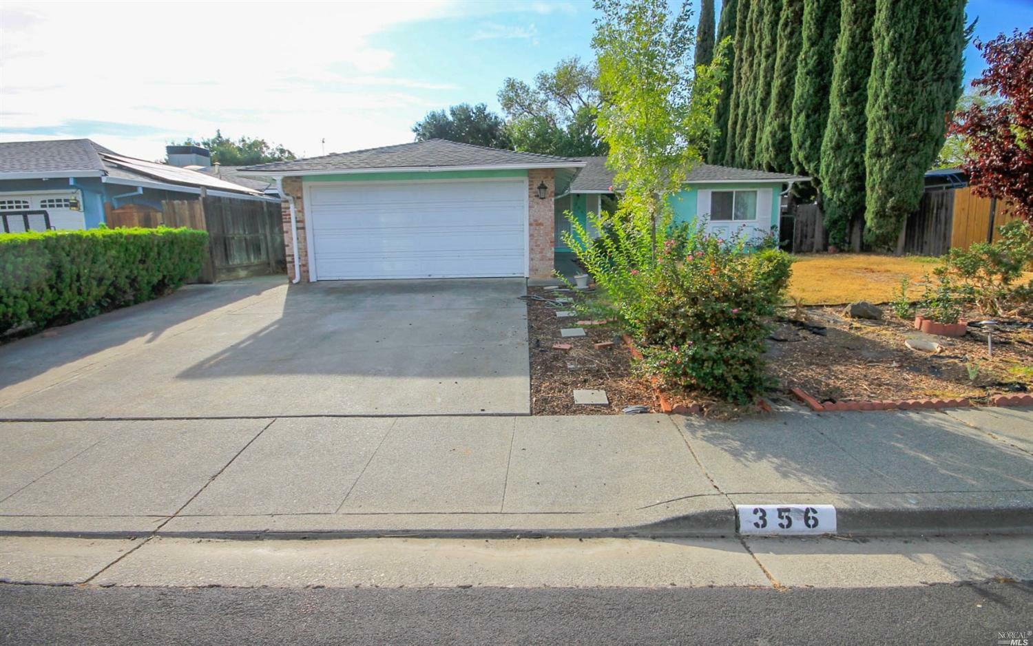 Property Photo:  356 Adobe Drive  CA 95687 