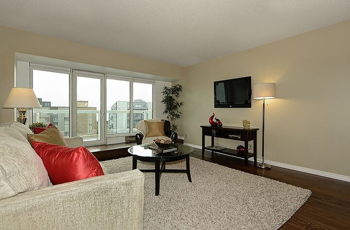 Property Photo:  121 Vine St 602  WA 98121 