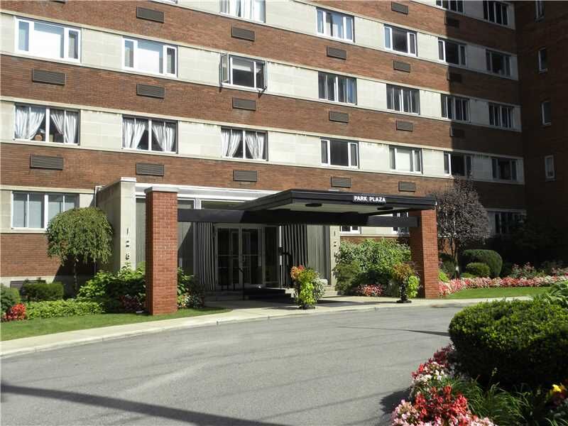 Property Photo: 128 N Craig 905 PA 15213