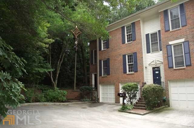 Property Photo:  406 Brandywine Circle  GA 30350 