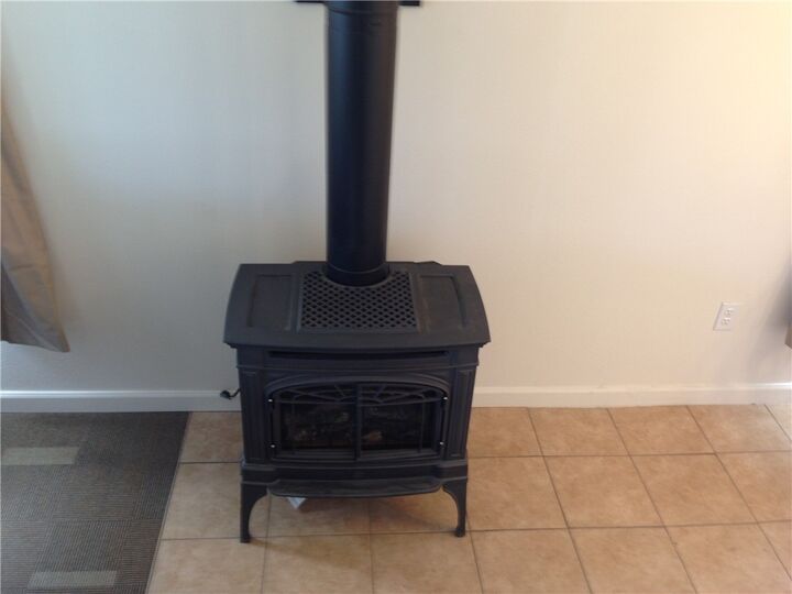 Property Photo:  315 W 13th Ave  WA 98926 