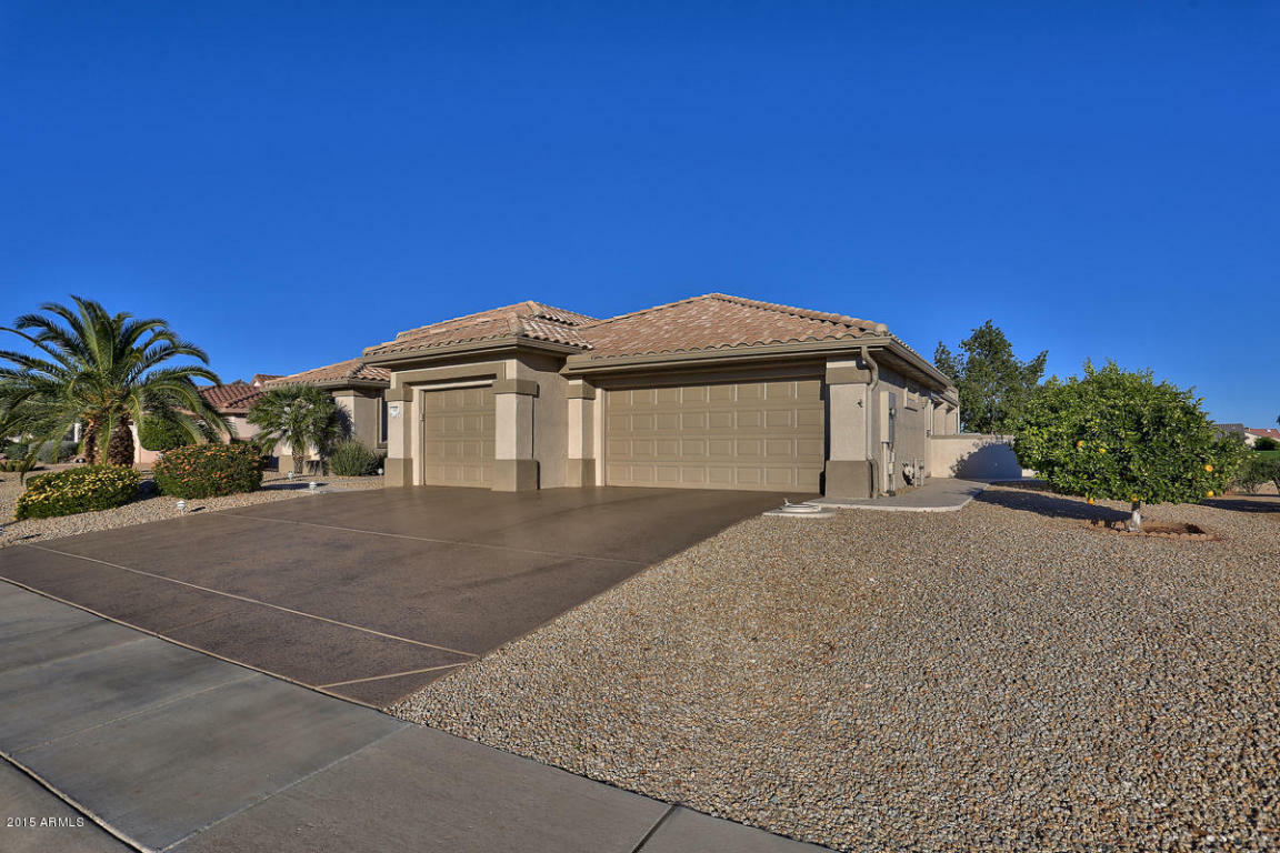 Property Photo:  17501 N Havasupai Drive  AZ 85374 