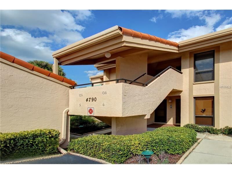 Property Photo:  4790 Brittany Drive S 5  FL 33715 