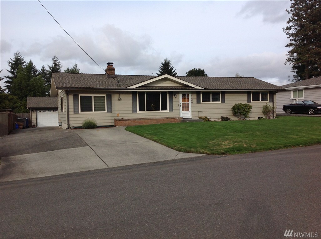 Property Photo:  1140 S 313th St  WA 98003 