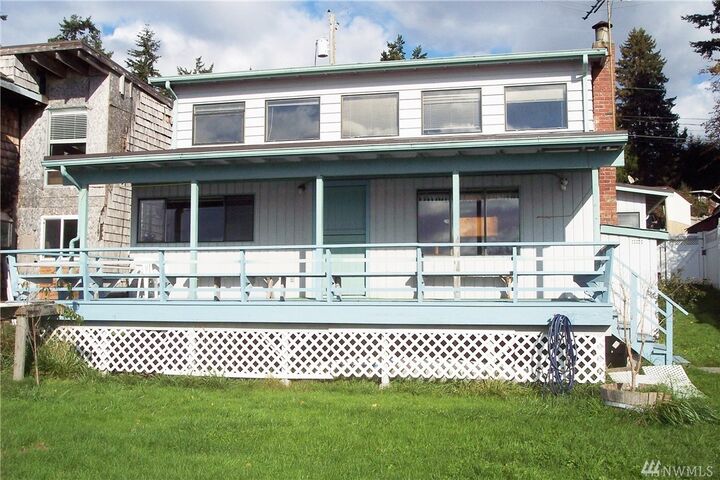 Property Photo: 6820 Totem Beach Loop Rd WA 98271