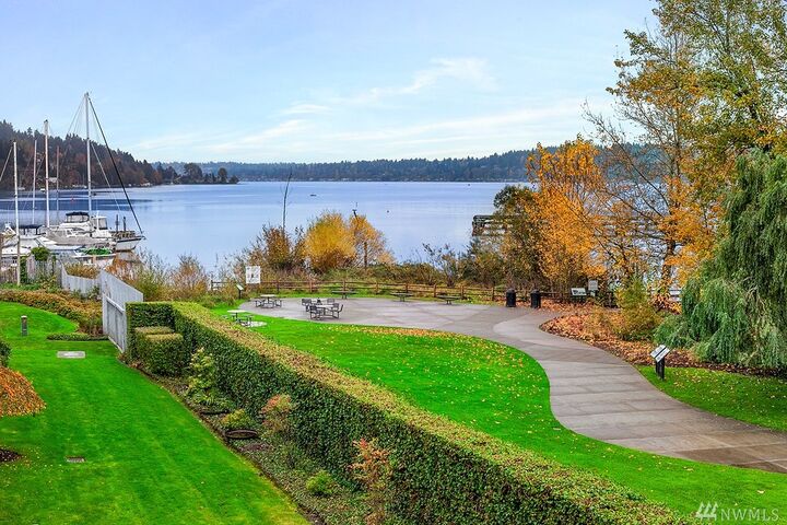 6121 NE 175th St A305  Kenmore WA 98028 photo