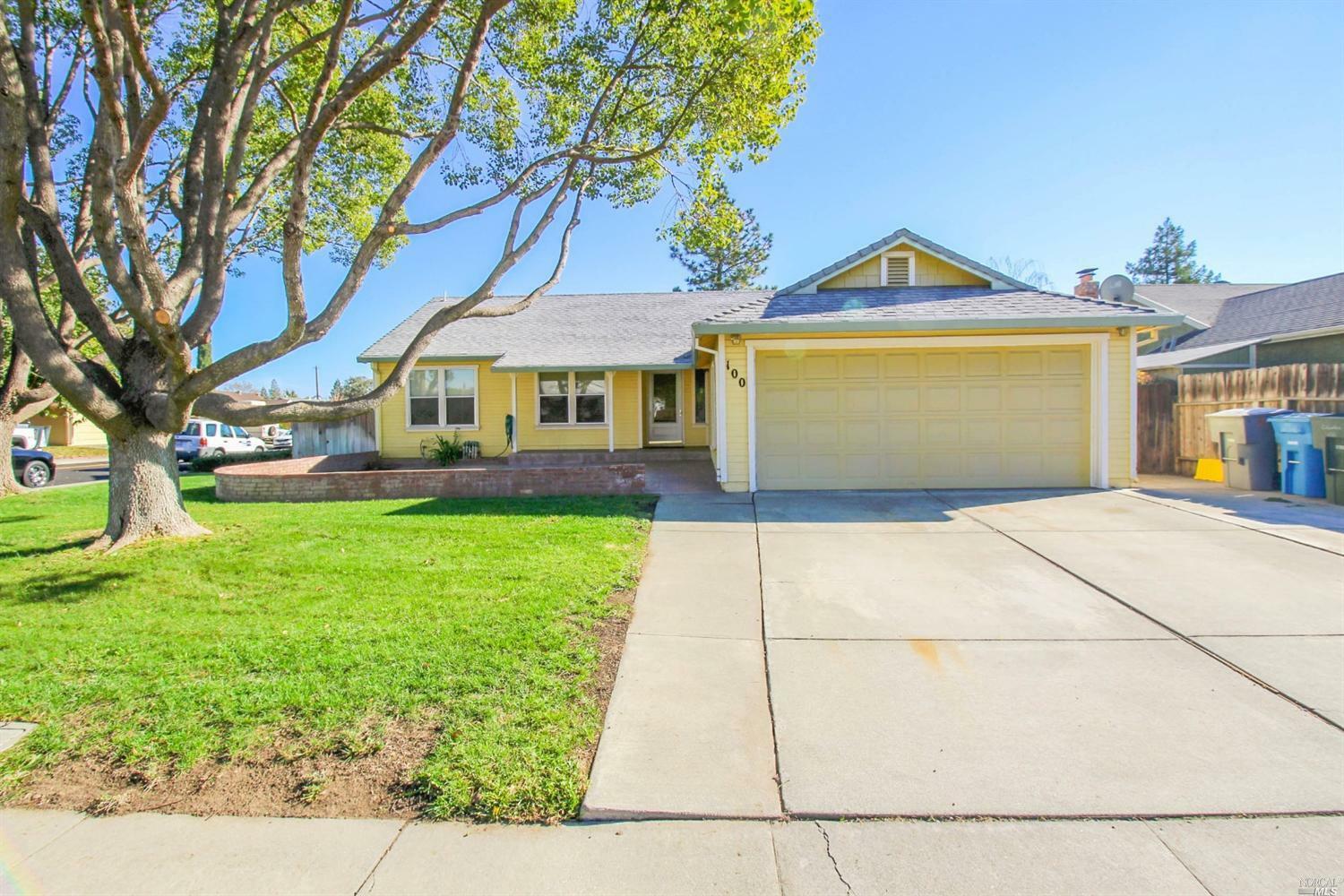 Property Photo: 100 Columbia Drive CA 95687