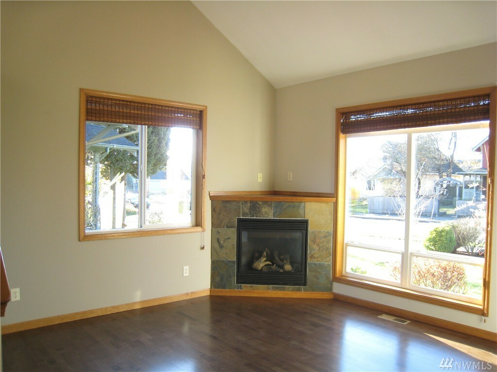 Property Photo: 2316 King St WA 98225