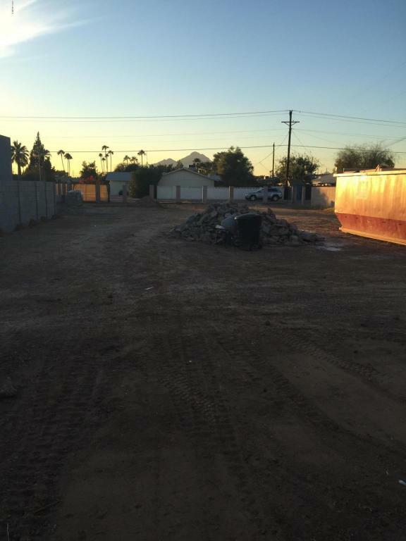 Property Photo: 5129 N 86th Street 1 AZ 85250