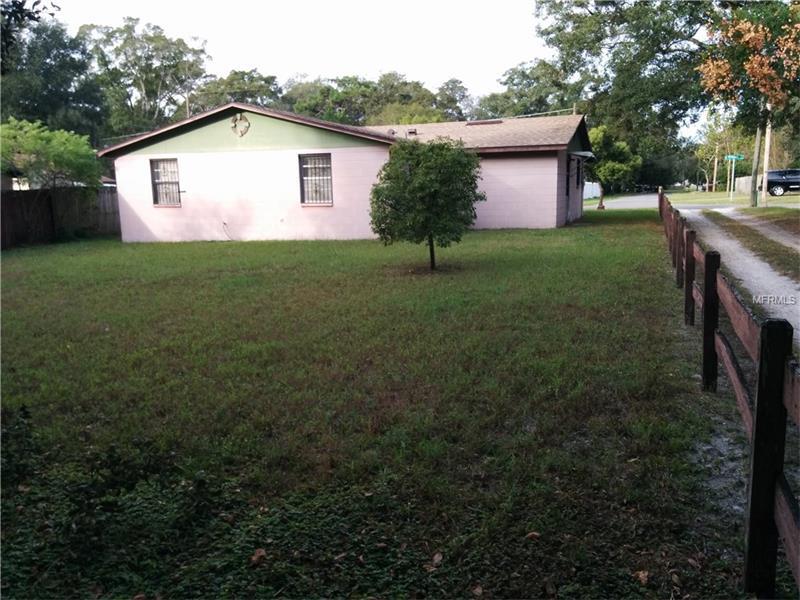 Property Photo:  8007 N Newport Avenue  FL 33604 