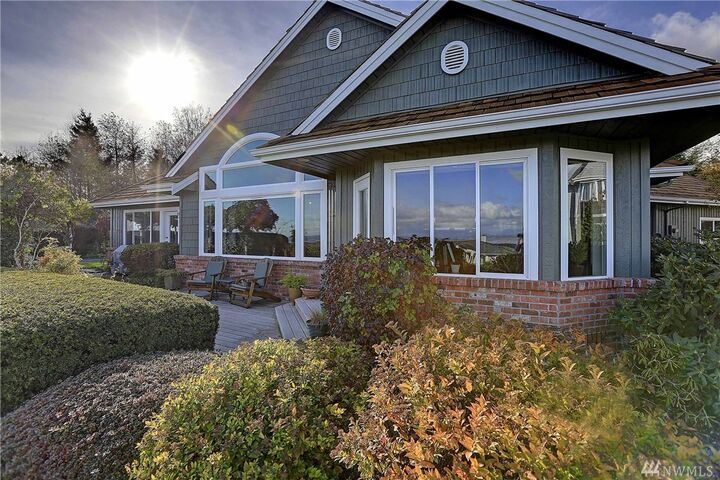 148 Glacier Peak Dr  Camano Island WA 98282 photo