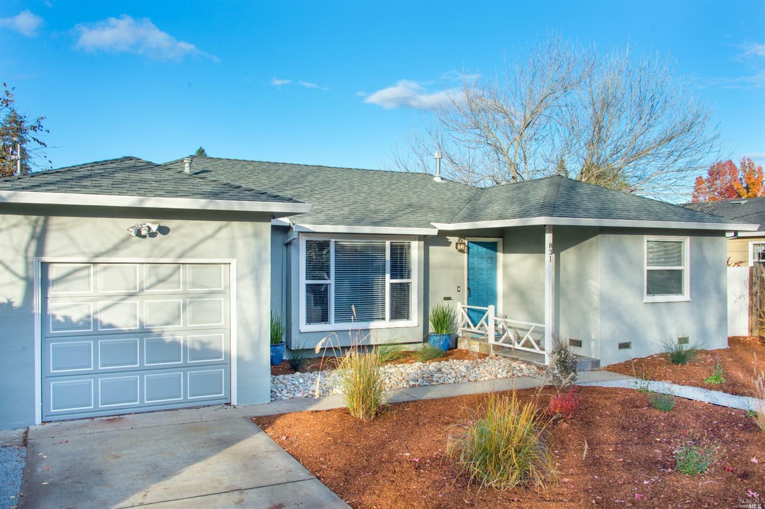 Property Photo:  831 Pacific Avenue  CA 95404 