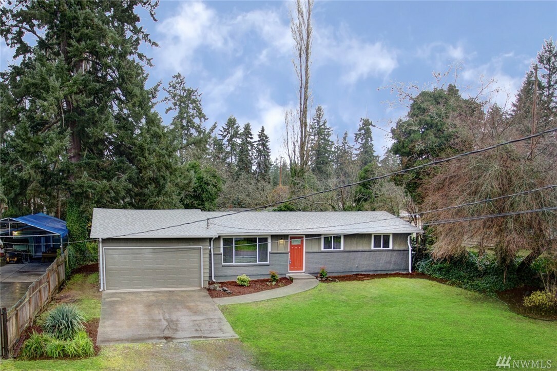 Property Photo:  8311 Lawndale Ave SW  WA 98498 