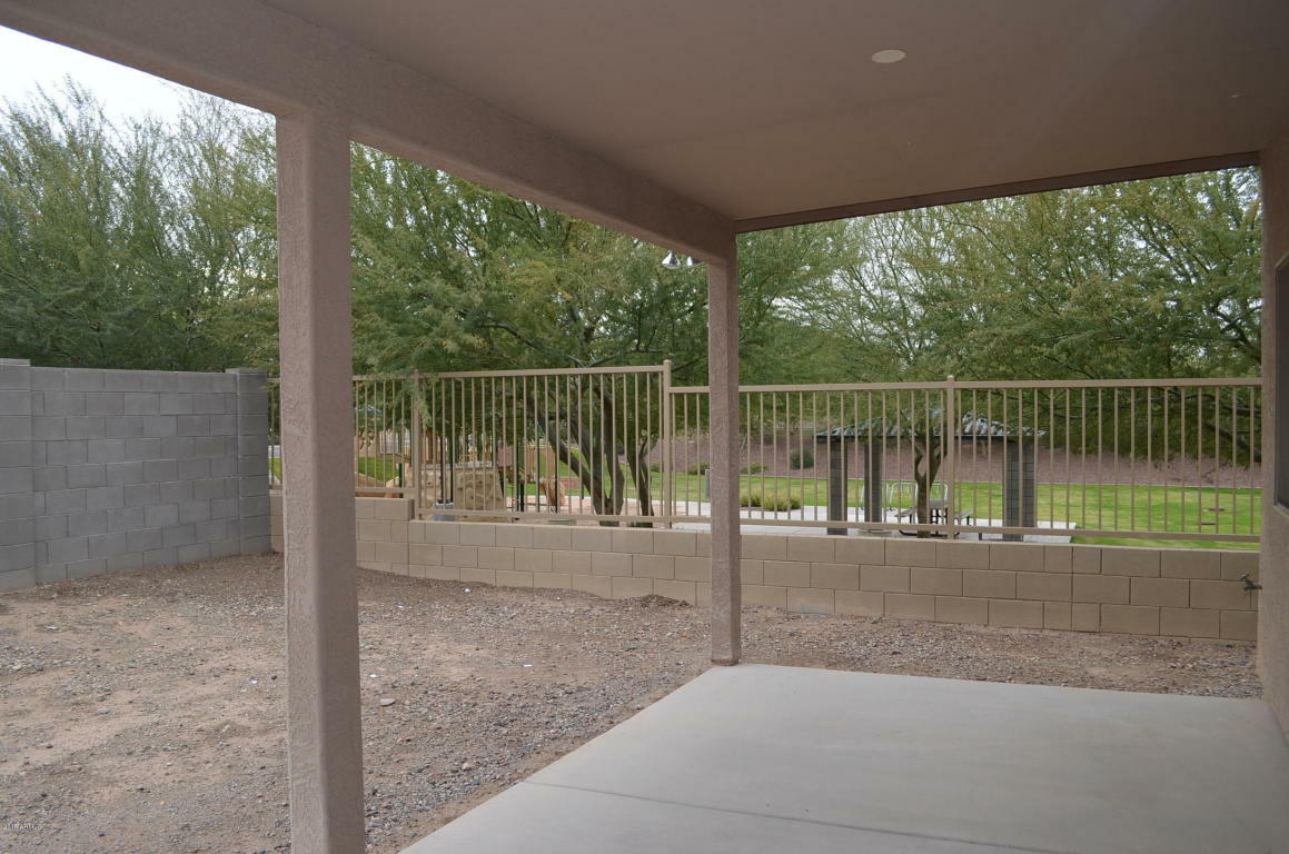 Property Photo:  3331 W Paseo Way  AZ 85339 