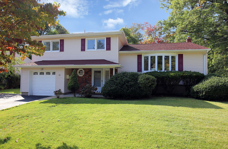 Property Photo:  15 Berkeley Pl  NJ 07039 