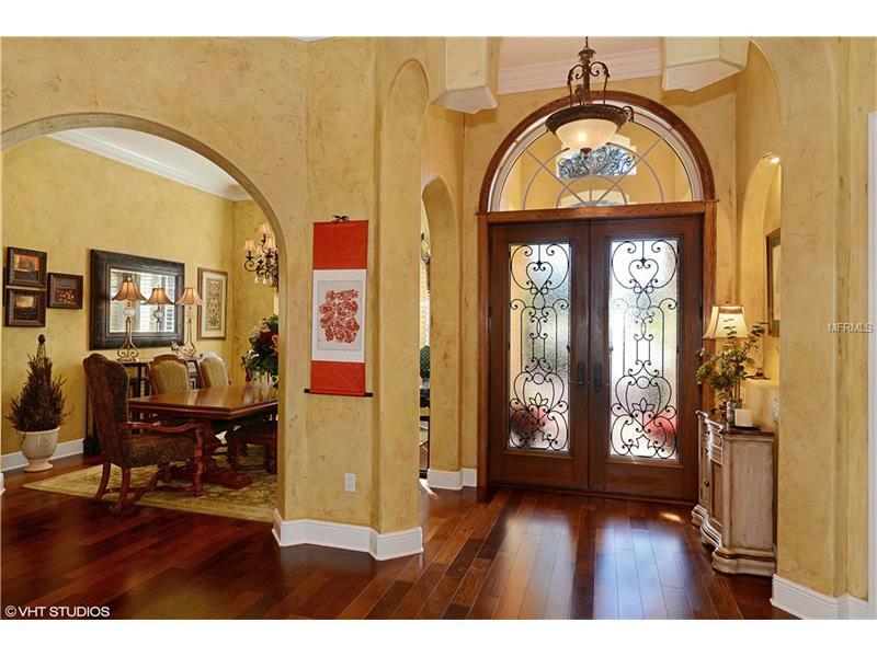 Property Photo: 2250 Mackenzie Court FL 33765