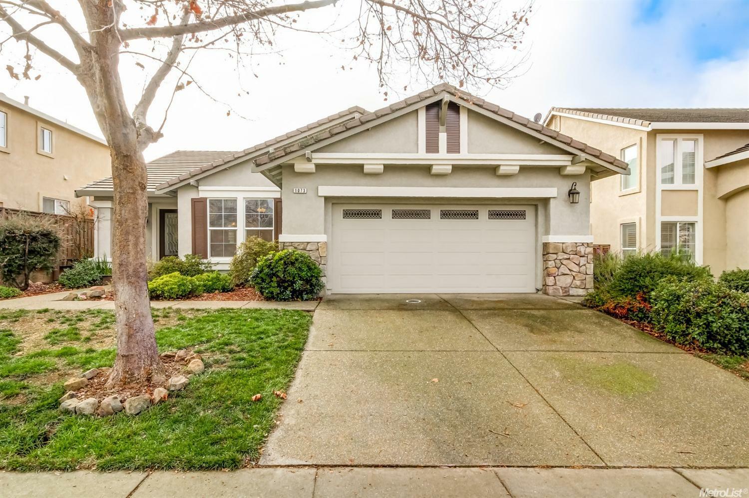 Property Photo:  1073 Huntly Drive  CA 95630 