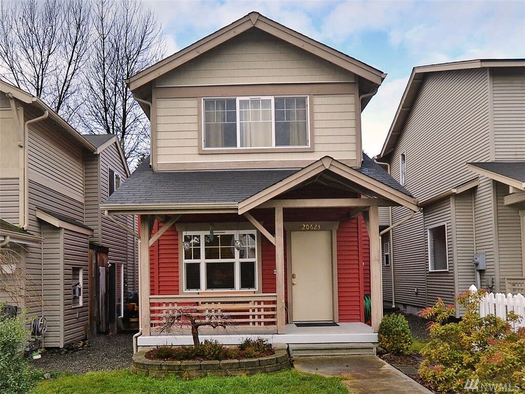 Property Photo:  20623 12th Ave S  WA 98198 