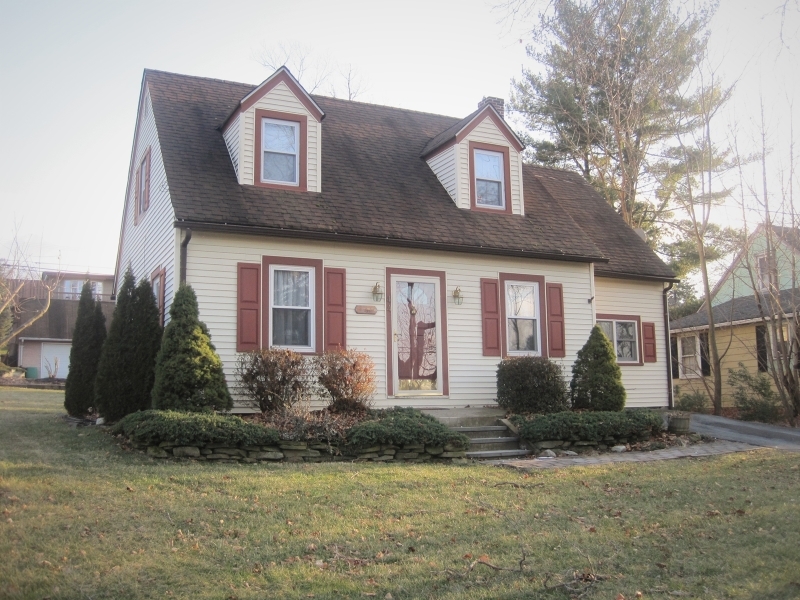 Property Photo:  44 Victory Avenue  NJ 08865 