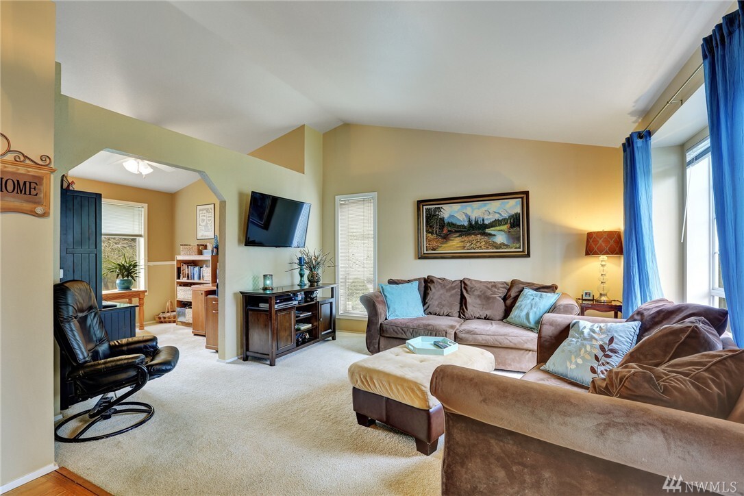 Property Photo:  23505 SE 245th St  WA 98038 