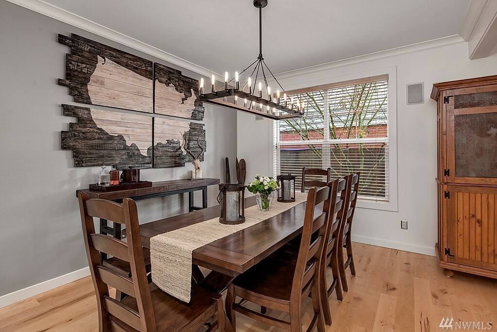 Property Photo: 6906 120th Ave NE WA 98033