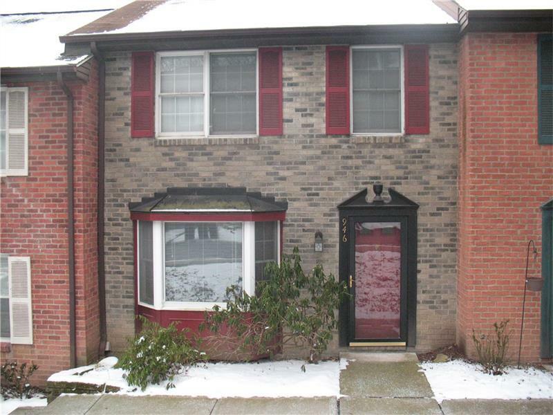 Property Photo:  946 Trillium Trail  PA 15102 