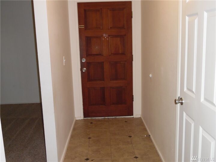 Property Photo:  1018 Panorama Dr 1-4  WA 98466 