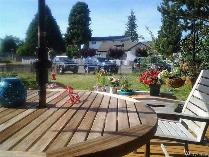 Property Photo:  1906  7th Street  WA 98270 