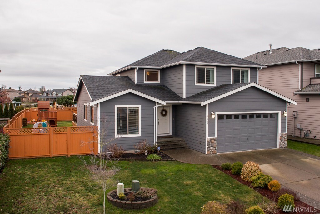 Property Photo:  2612 Locharron Dr  WA 98248 