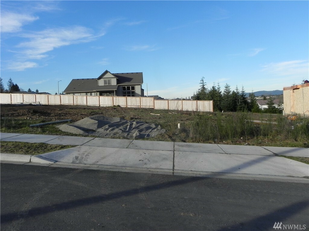 Property Photo:  7107 279th Place NW  WA 98292 