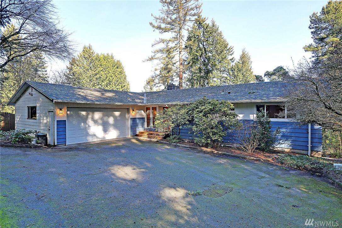 Property Photo:  17210 25th Ave NE  WA 98155 