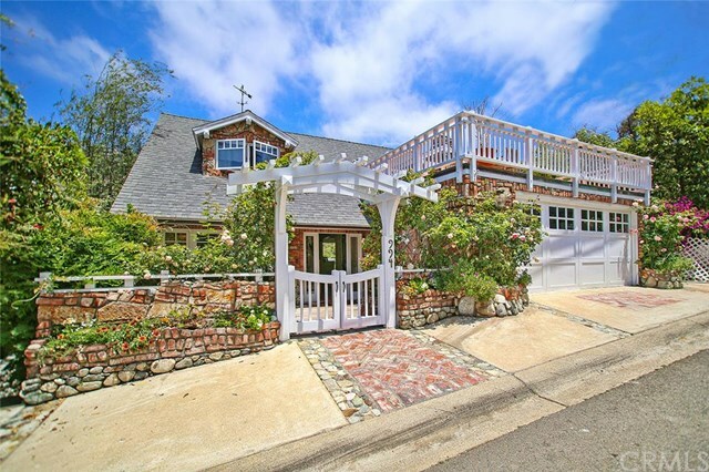 Property Photo:  994 Bluebird Canyon Drive  CA 92651 