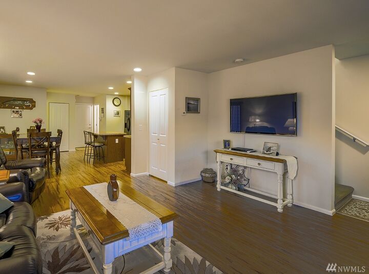 Property Photo: 1736 180th St Ct E WA 98387