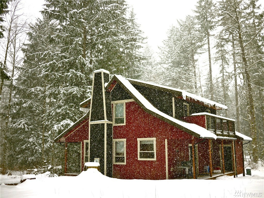 Property Photo: 7561 Glacier Springs Dr WA 98244