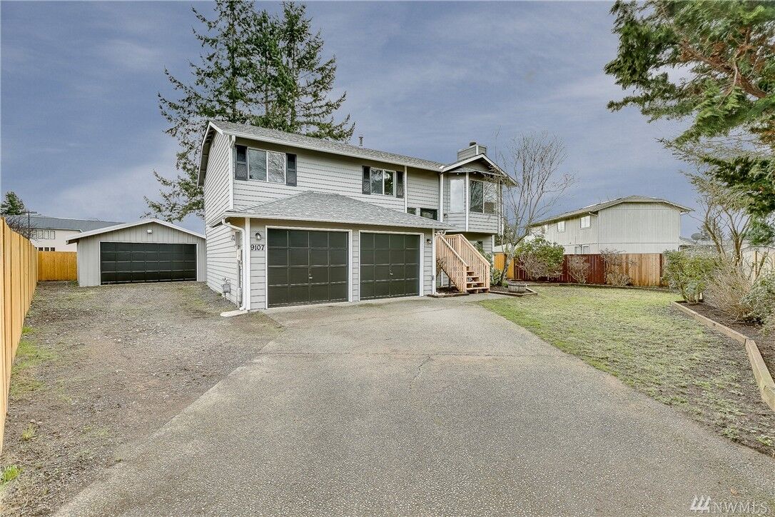 Property Photo:  9107 49th Dr NE  WA 98270 