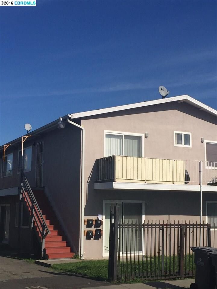 Property Photo: 1145 89th Avenue CA 94621