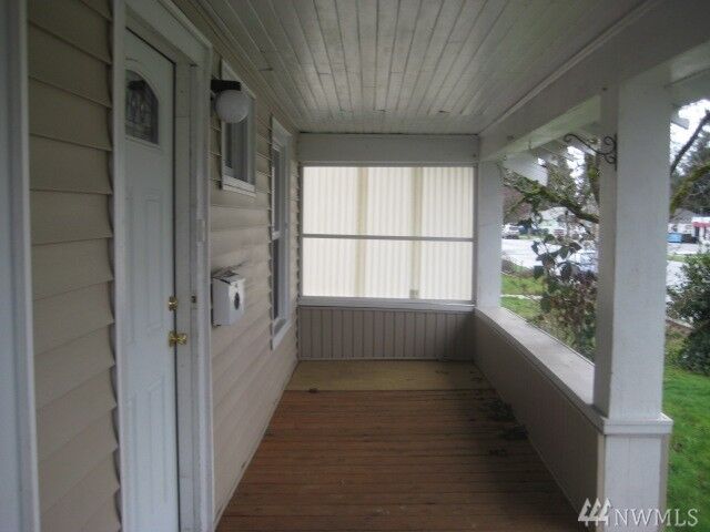 Property Photo:  714 S Gold St  WA 98531 
