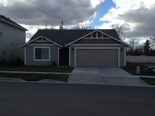 Property Photo: 118 S Lone Tree St WA 99016