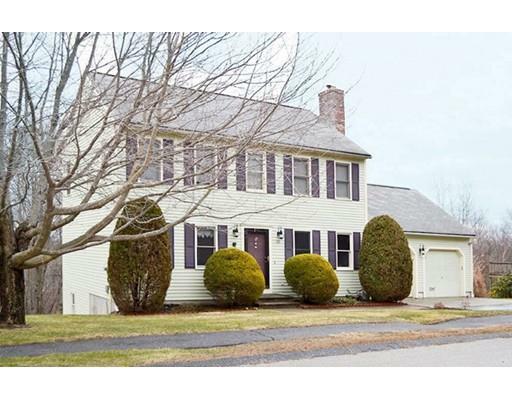 Property Photo:  35 Meadow Ln  MA 01536 