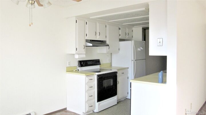 Property Photo: 525 Lebo Blvd G3 WA 98310