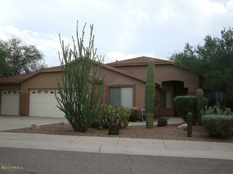 Property Photo: 8376 N Freshwater Lane AZ 85741