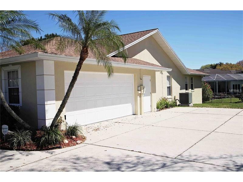 Property Photo:  5928 Coveview Drive W  FL 33813 