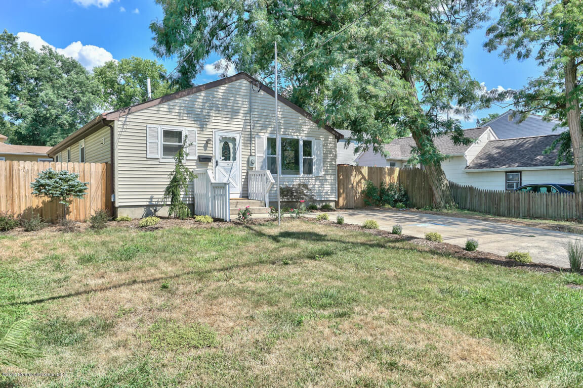 Property Photo:  166 Hudson Avenue  NJ 07748 