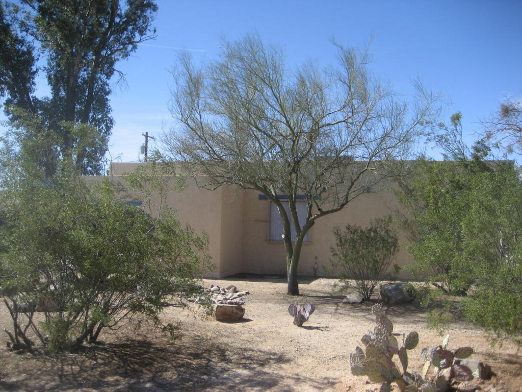 Property Photo: 3873 N Tyndall Avenue AZ 85719