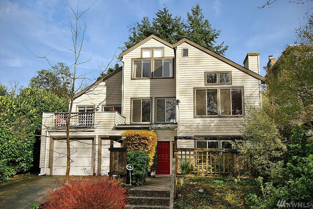 Property Photo:  4828 51st Ave S  WA 98118 