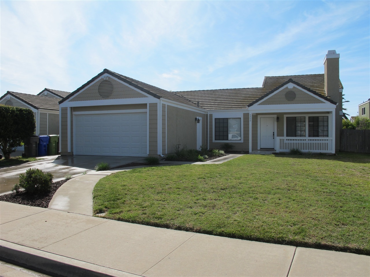 Property Photo: 4455 Bermuda Dunes CA 92057