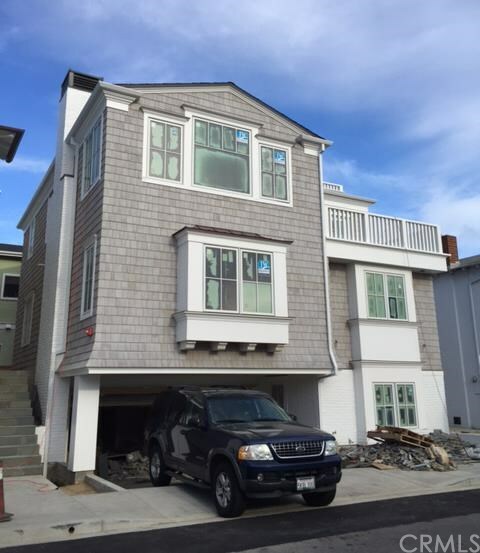 Property Photo: 542 Pine Street CA 90254