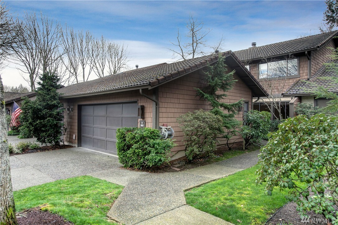 Property Photo:  11913 Stendall Place N  WA 98133 