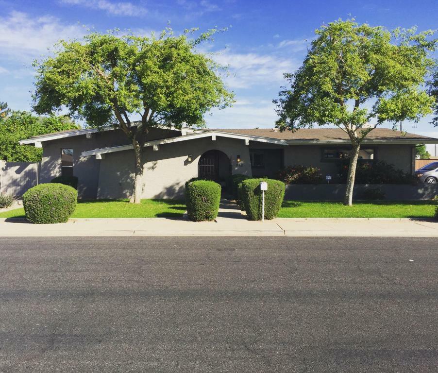 Property Photo:  1558 E Garnet Avenue  AZ 85204 