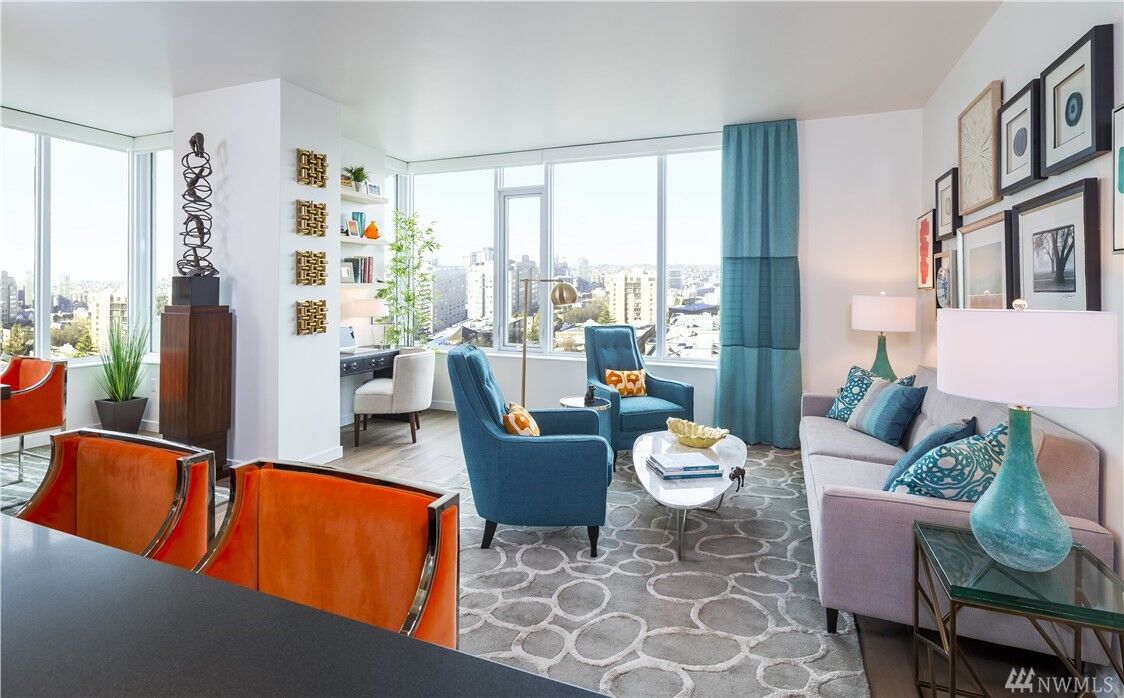 Property Photo: 1321 Seneca Street 607 WA 98101